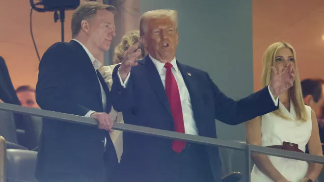 trump at super bowl